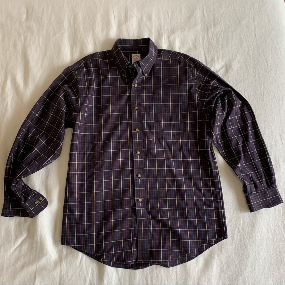 Brooks Brothers Button Down Shirt size M